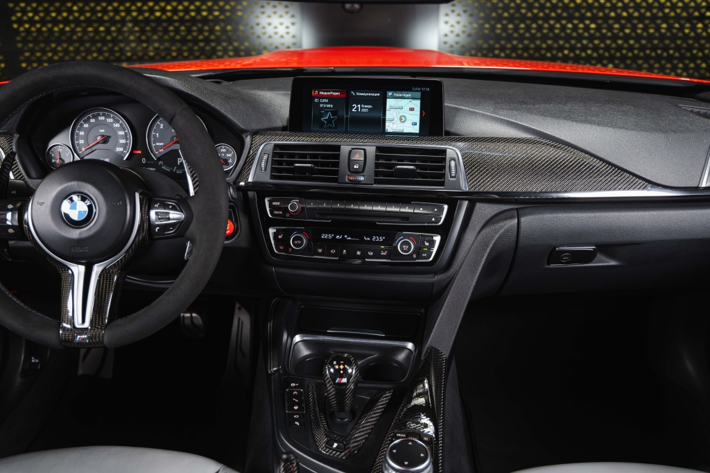 BMW M4 2015 фото BMW M4 2015 фото 49