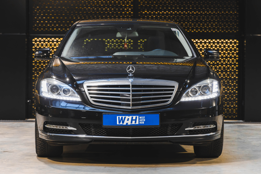 Mercedes-Benz S-Class 2011 photo 4