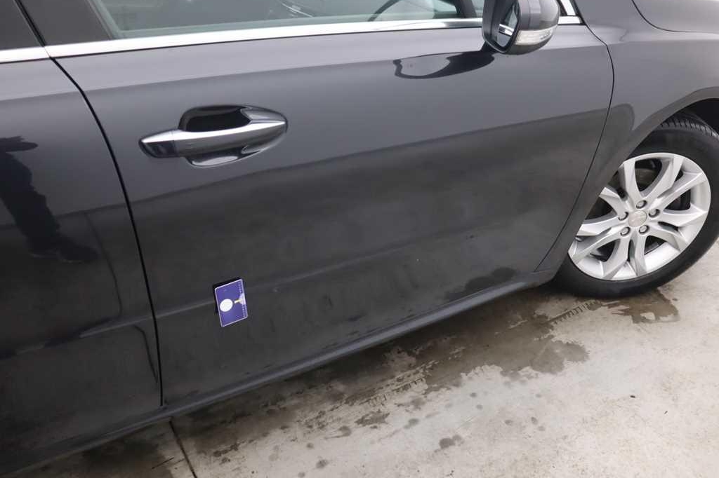 Peugeot 508 SW 2017 фото 32