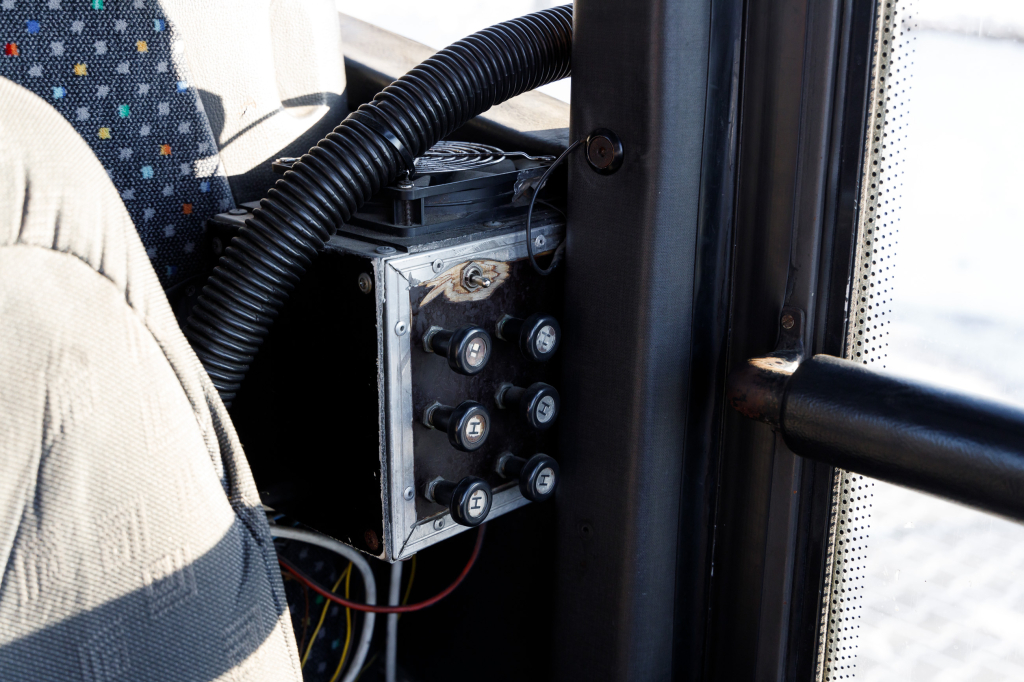 Mercedes-Benz OH 1634 L 1999 photo 15