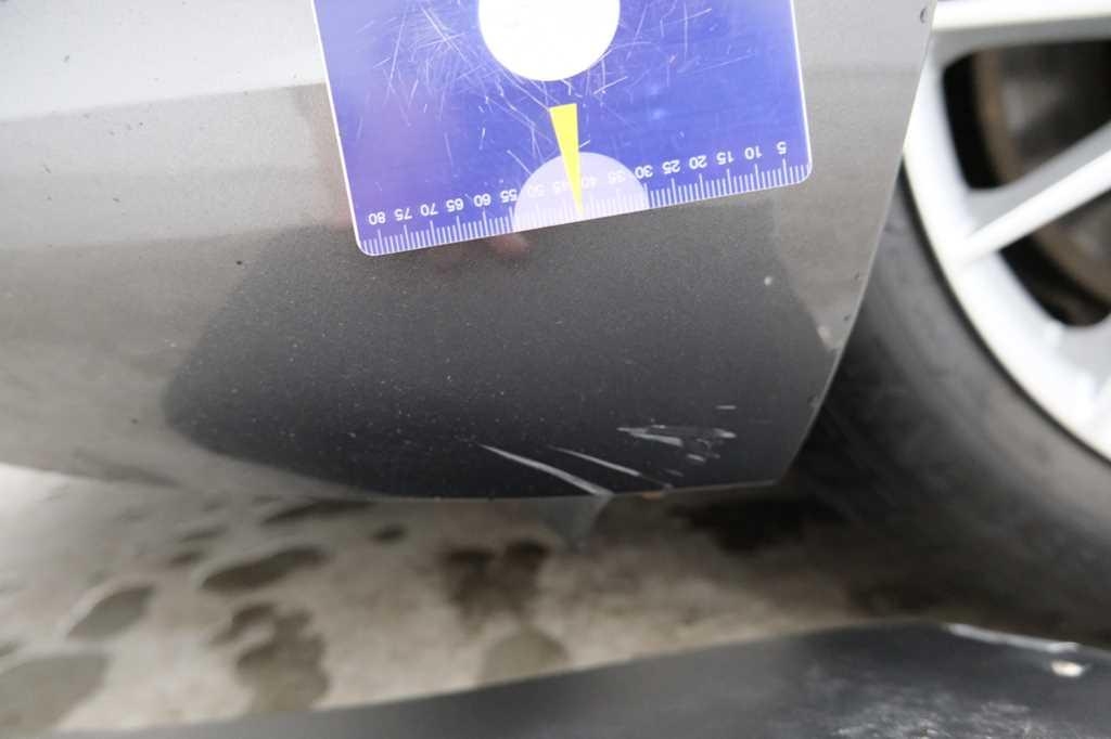 Jaguar XE 2015 photo 20