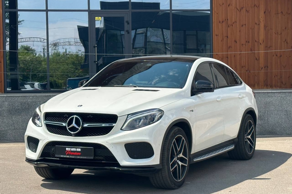 Mercedes-Benz GLE 43 AMG 2018 photo 2
