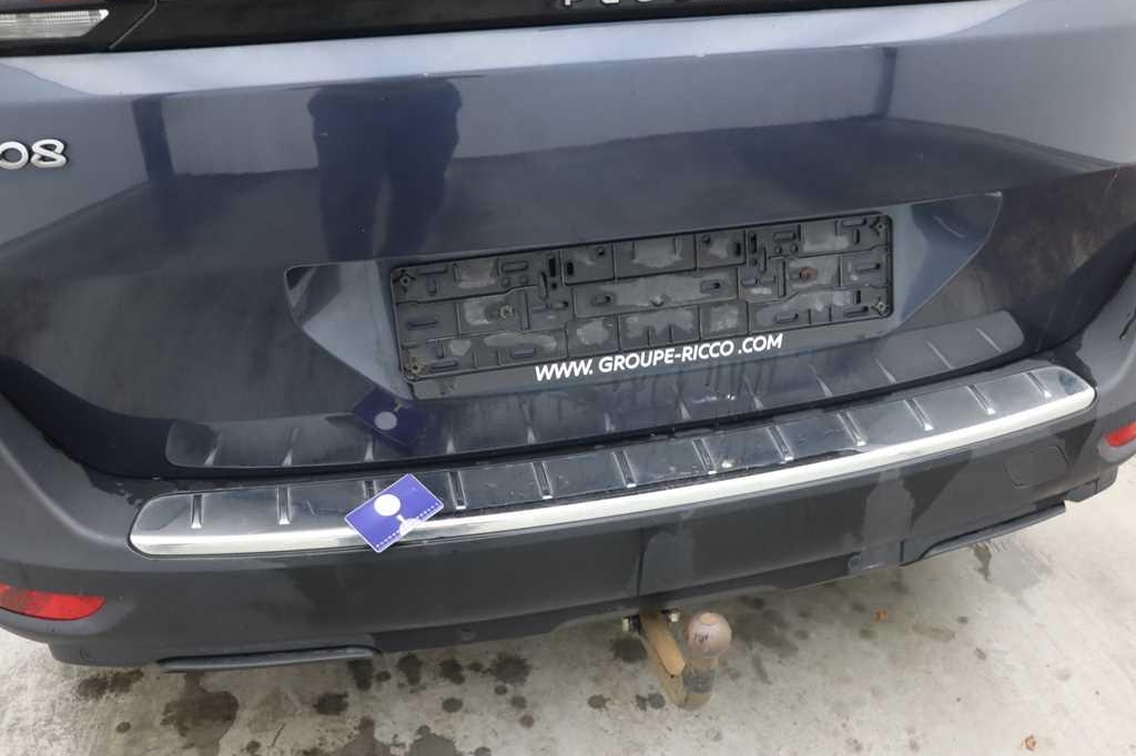 Peugeot 5008 2018 photo 18