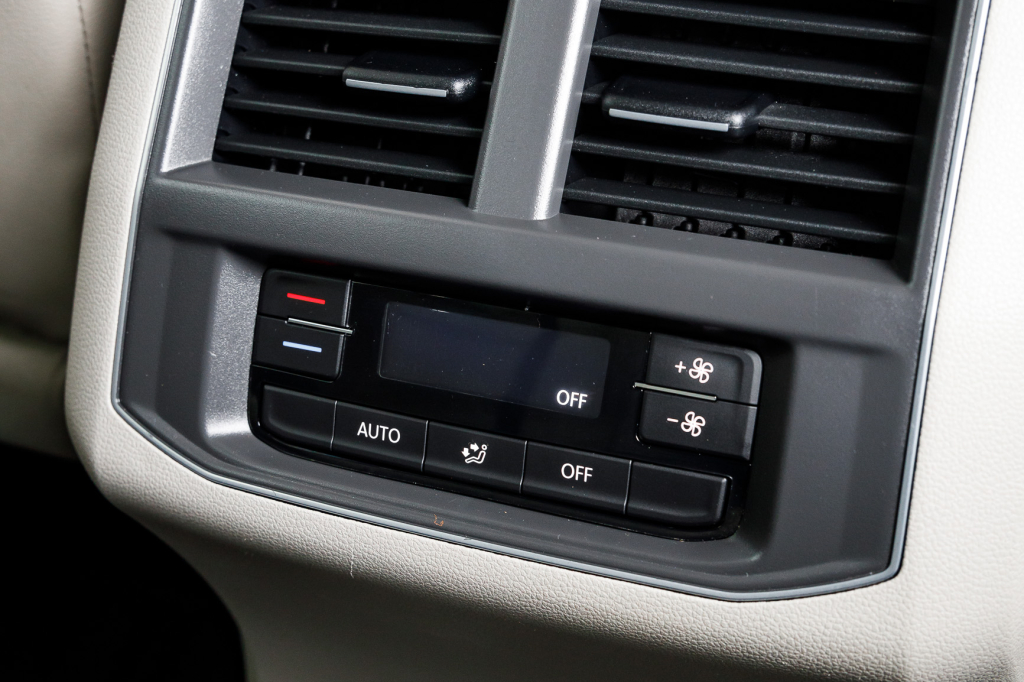 Volkswagen Atlas SE 2017 фото Volkswagen Atlas SE 2017 фото 31