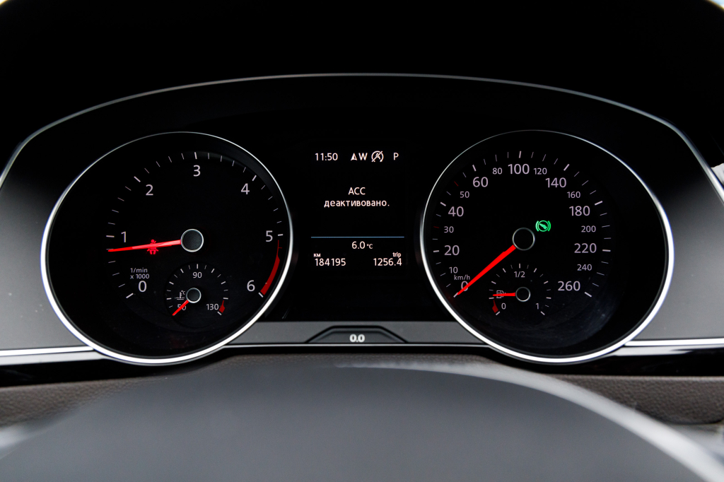 Volkswagen Passat B8 Highline 2016 фото 28