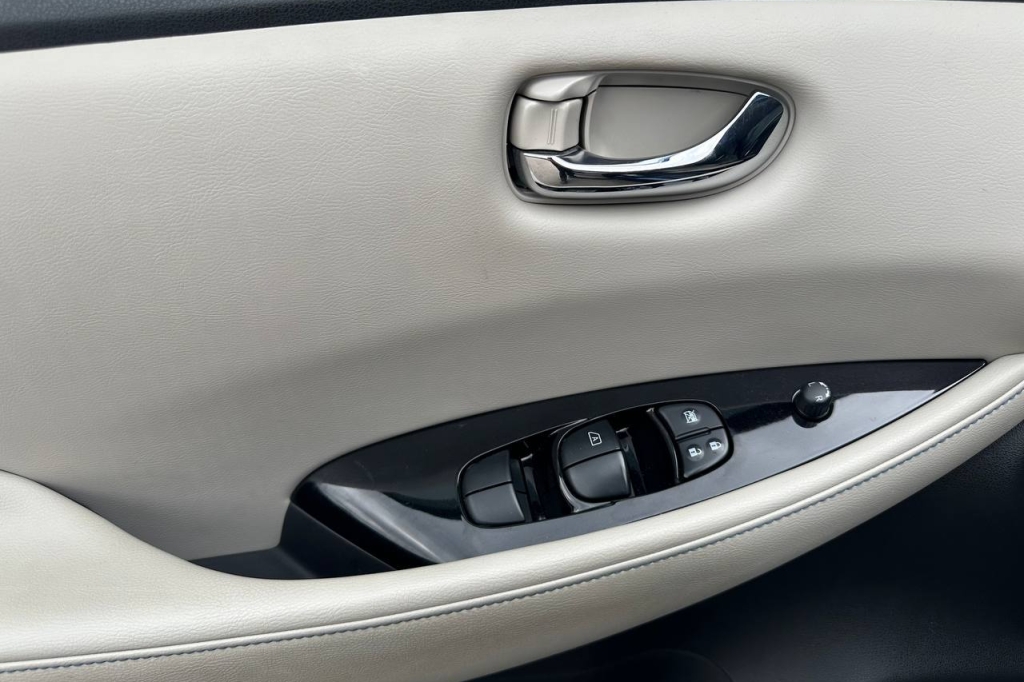 Nissan Leaf 40 kWh 2019 фото 8