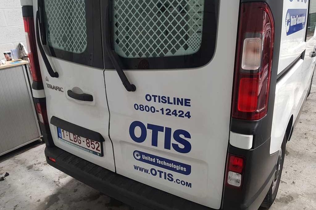 Renault Trafic 2015 photo 46