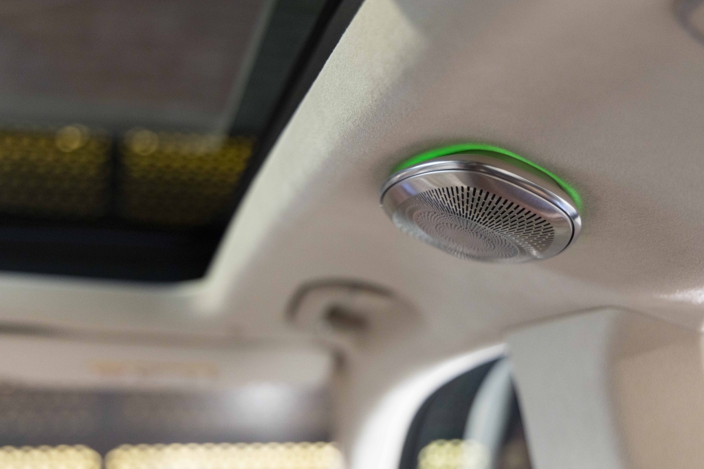 Mercedes-Benz Maybach GLS 600 2022 photo 23