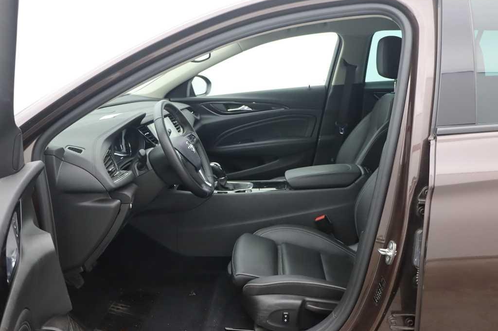 Opel Insignia Sports Tourer 2018 photo 3