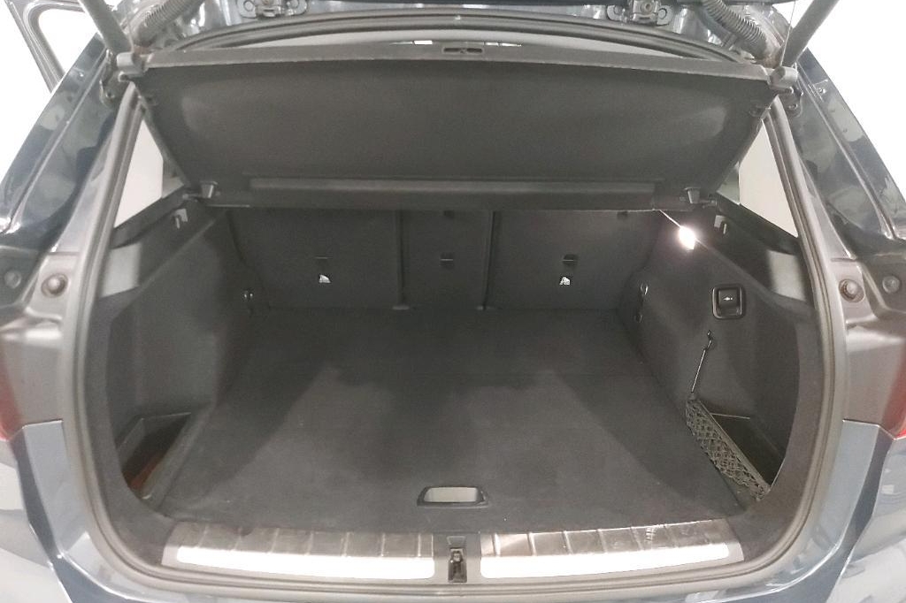 BMW X1 2016 фото 13