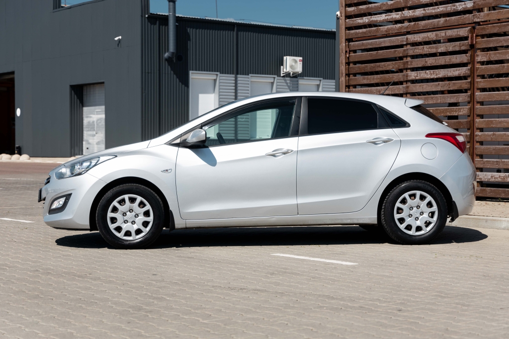 Hyundai i30 2013 photo 10