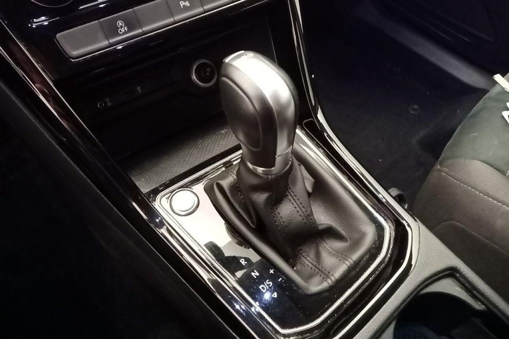 Volkswagen Touran 2016 photo 20