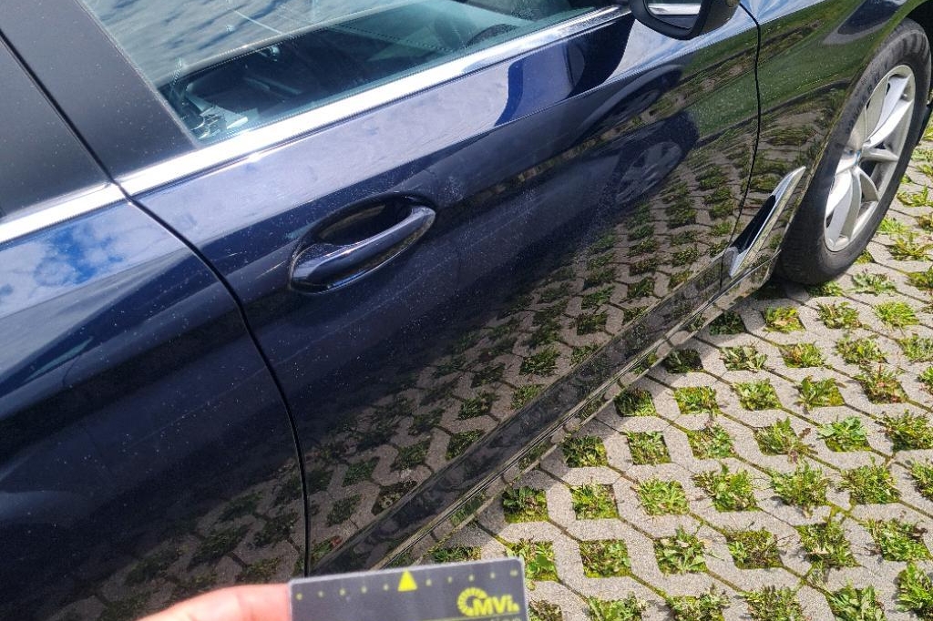 BMW 5 Series 2017 фото 13