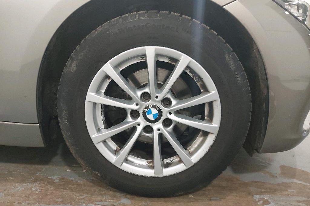 BMW 3er Touring 2016 фото 25