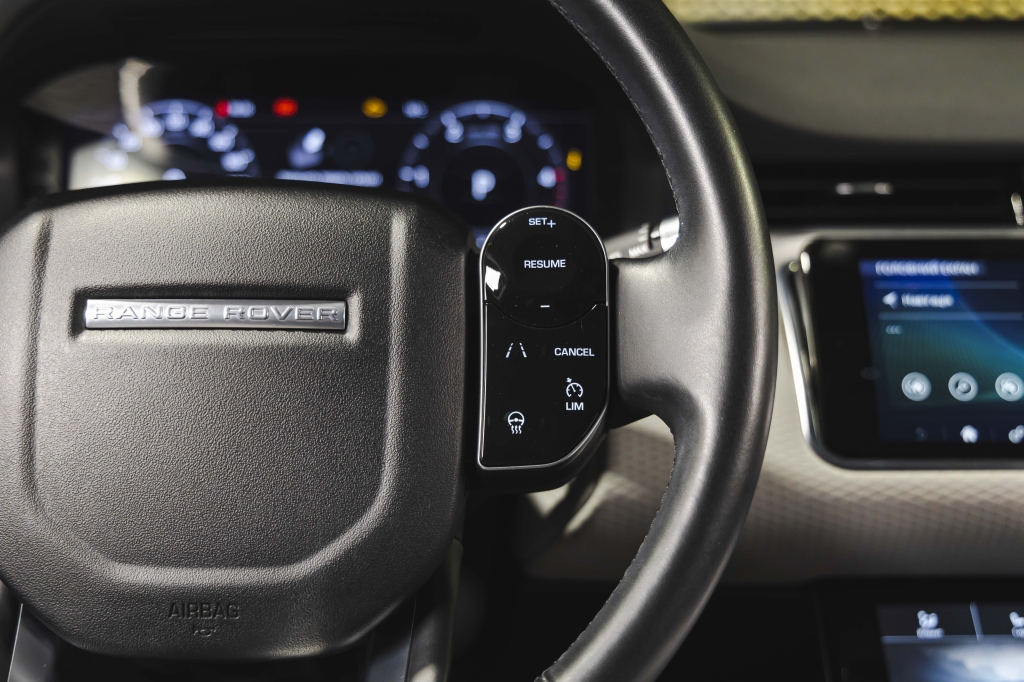 Land Rover Range Rover Evoque 2020 photo 24