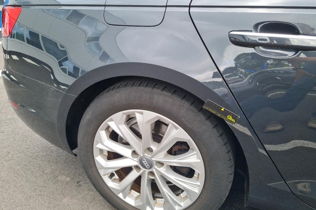 Audi A4 2016 photo 29