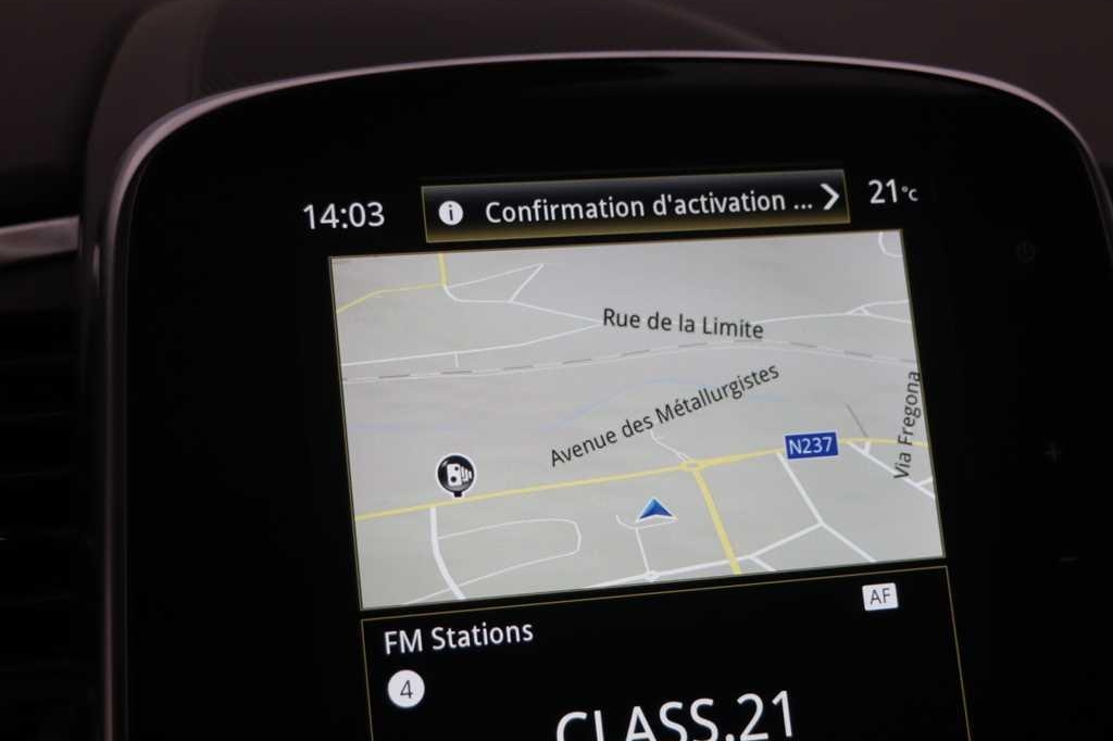 Renault Espace 2016 photo 1