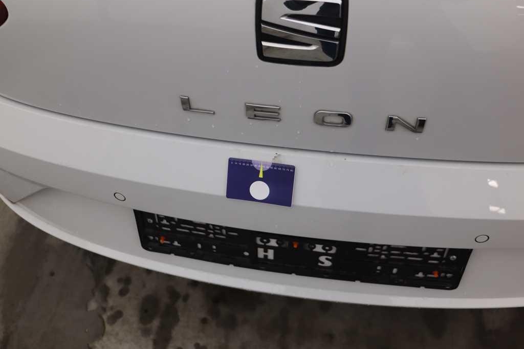 SEAT Leon 2017 фото 20