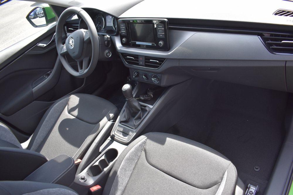 Skoda Scala 2020 фото 2