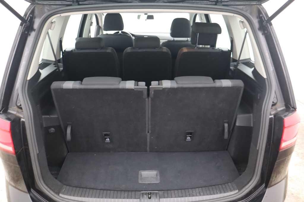 Volkswagen Touran 2016 photo 6