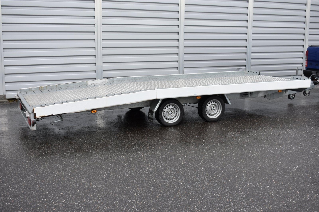 Blyss Anhänger Jupiter 2017 фото 2