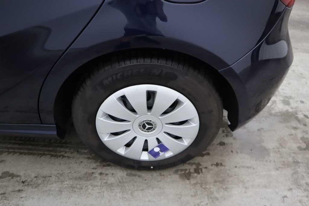 Mercedes-Benz A-Klasse 2017 photo 19