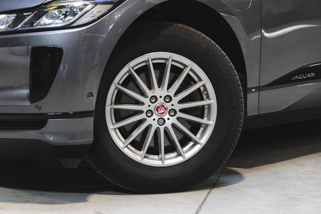 Jaguar I-Pace 2018 фото 1