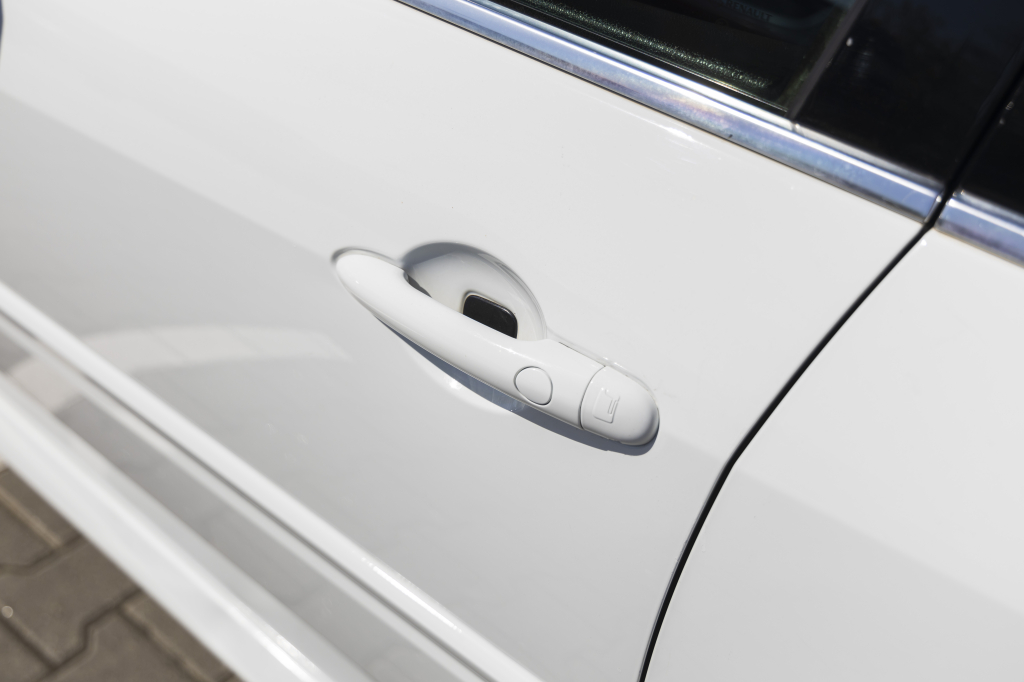 Renault Laguna 2014 photo 10