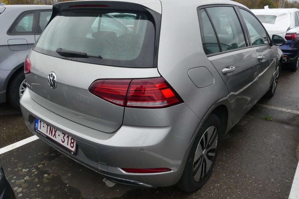 Volkswagen e-Golf 2018 фото 6