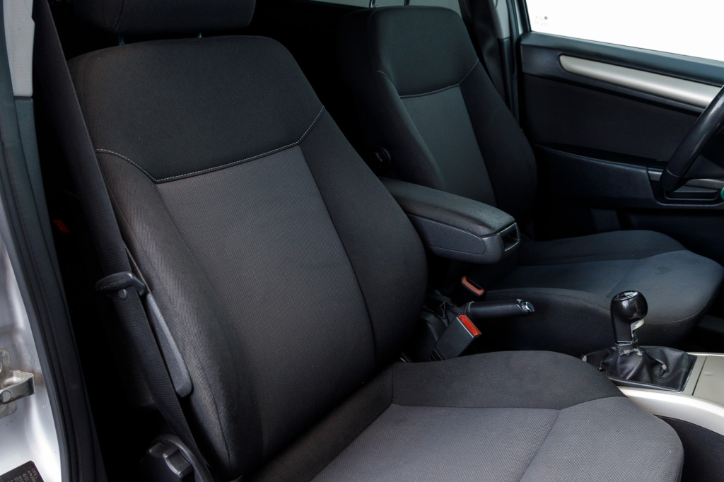 Opel Astra H фото 16