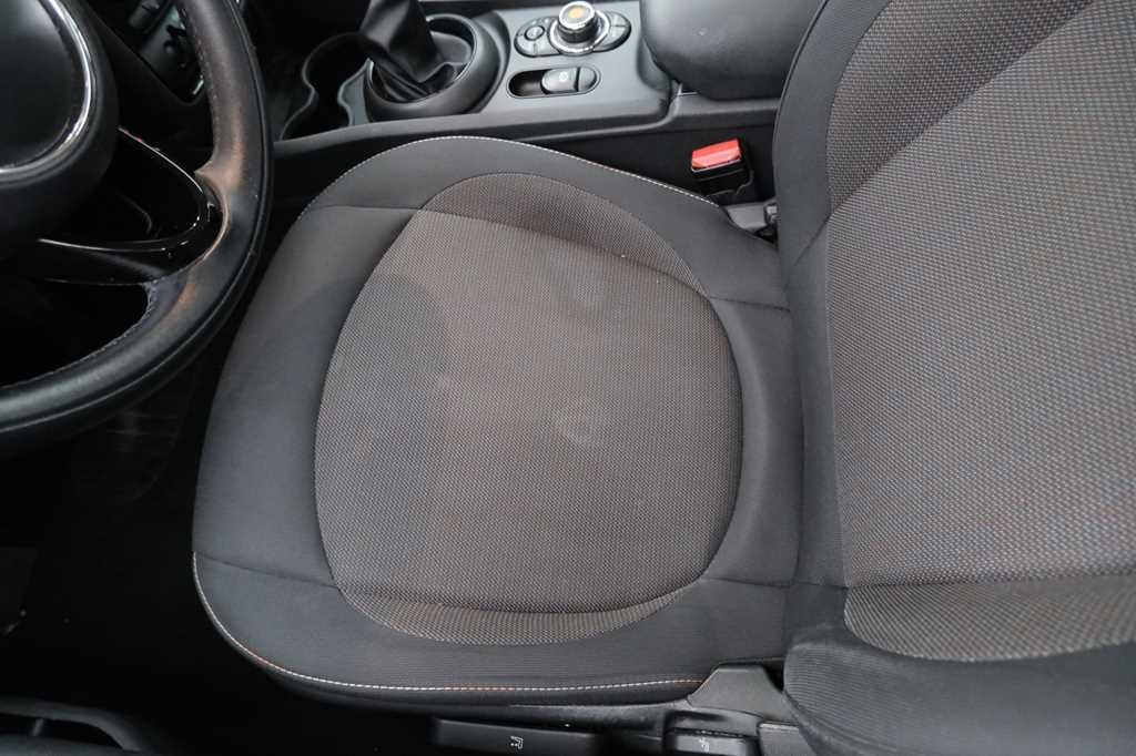 MINI Clubman 2017 фото 33