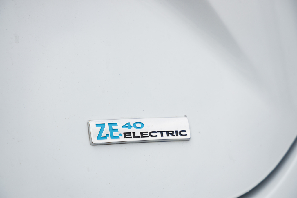 Renault Zoe 2017 фото 8