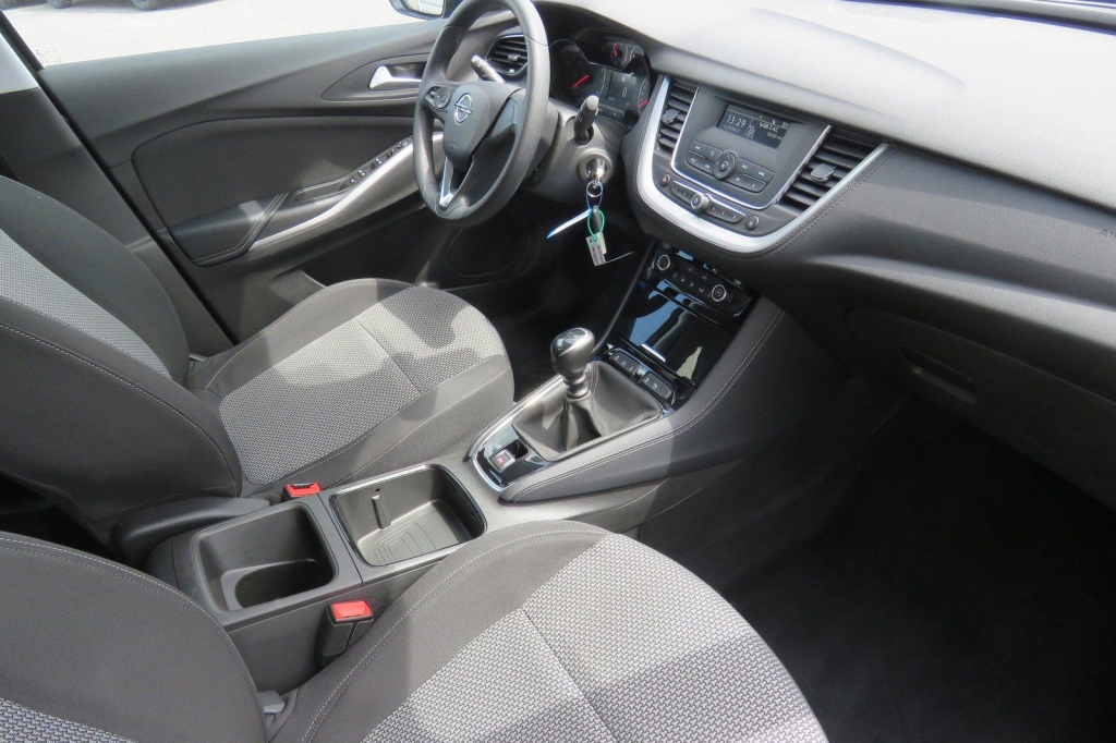 Opel Grandland X 2019 photo 5