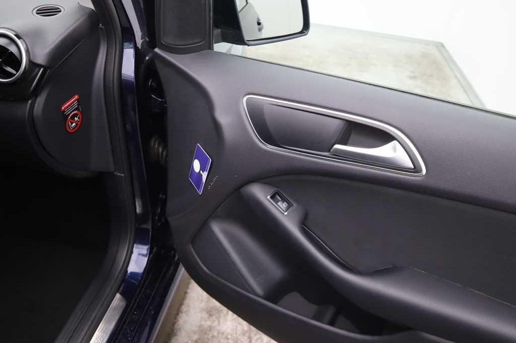 Mercedes-Benz B-Klasse 2017 photo 37