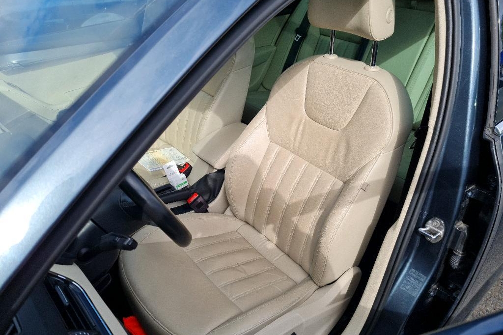 Skoda Octavia Combi 2017 фото 30