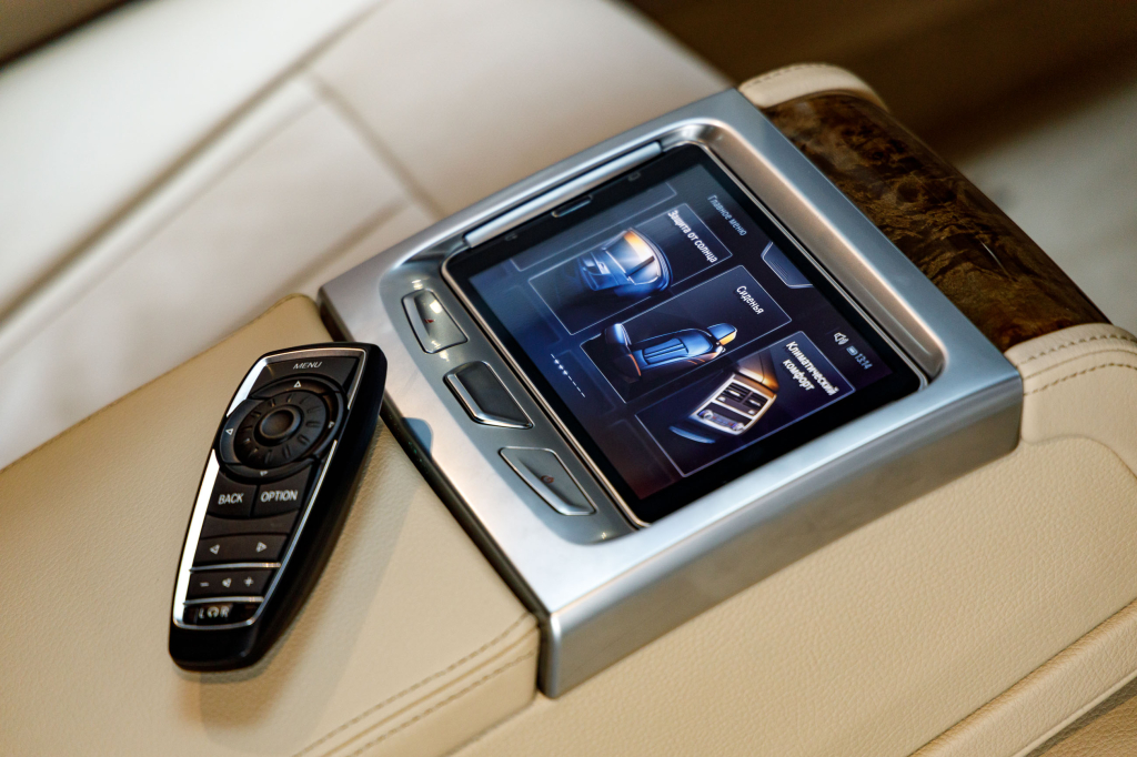 BMW 740 2016 photo 61