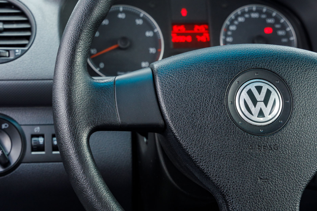 Volkswagen Caddy пасс. Life 2006 photo 13