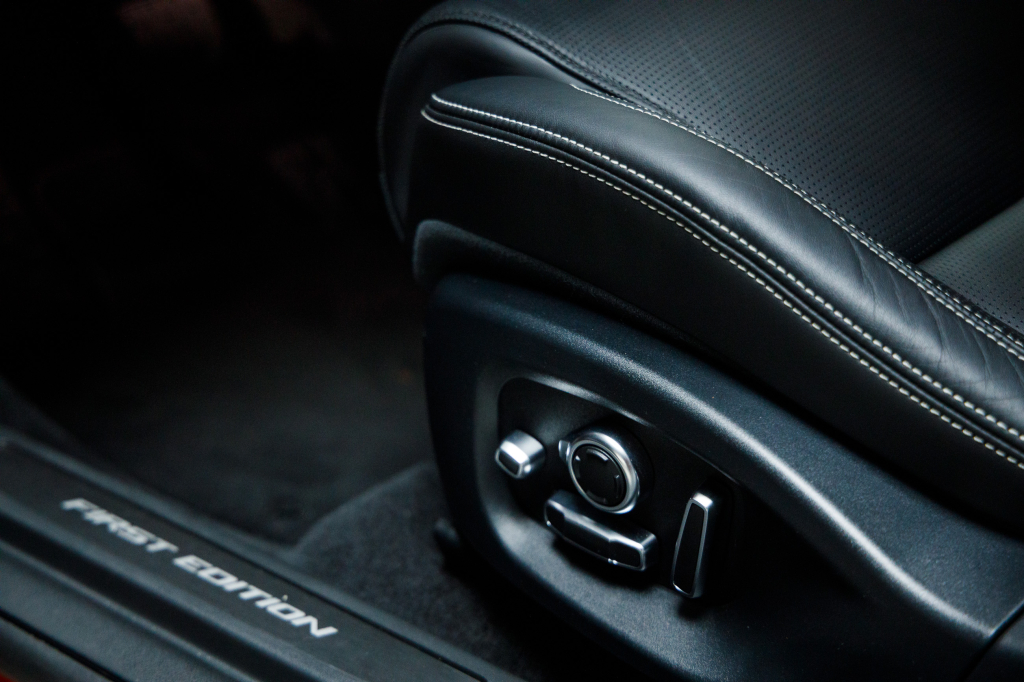 Jaguar I-Pace EV400s First Edition 2019 фото 14