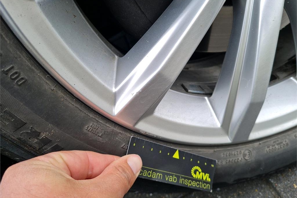 Volkswagen Passat Variant 2017 фото 10