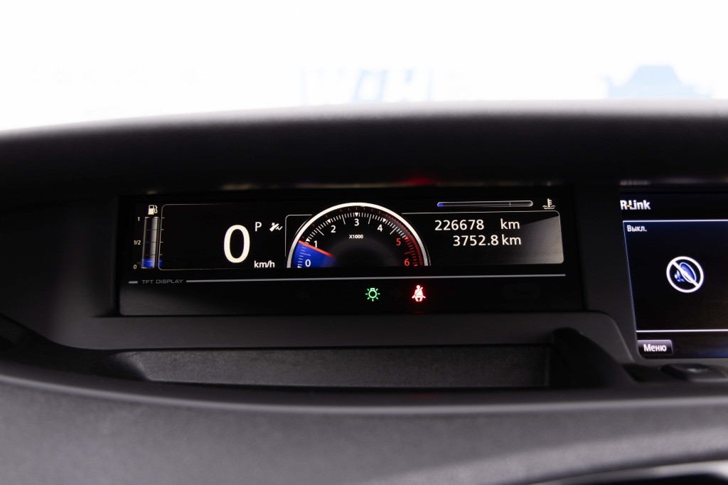 Renault Scenic 2015 фото 19