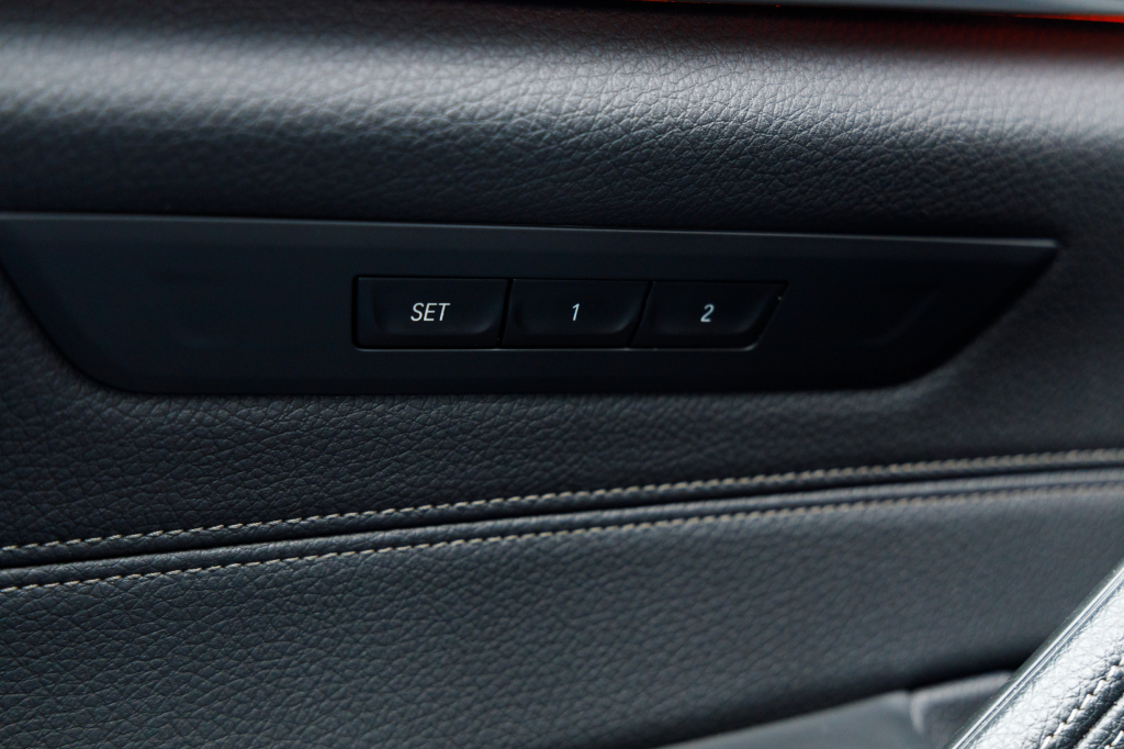 BMW 540 i xDrive 2017 фото 9