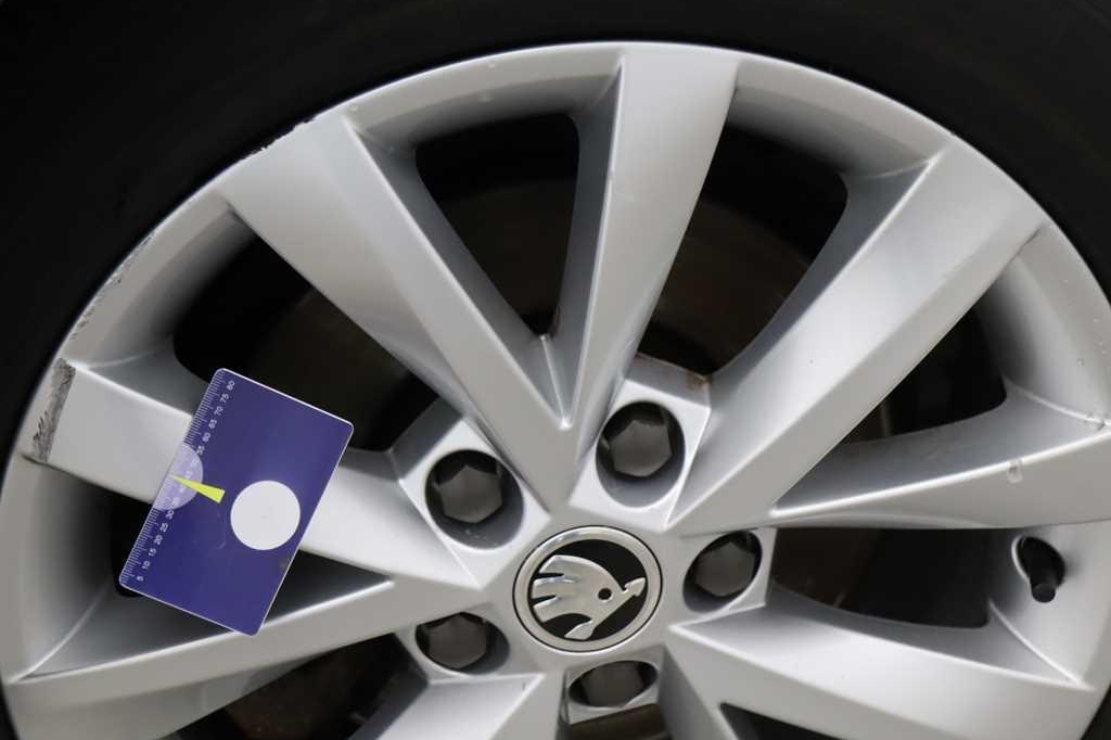 Skoda Octavia Combi 2018 photo 14