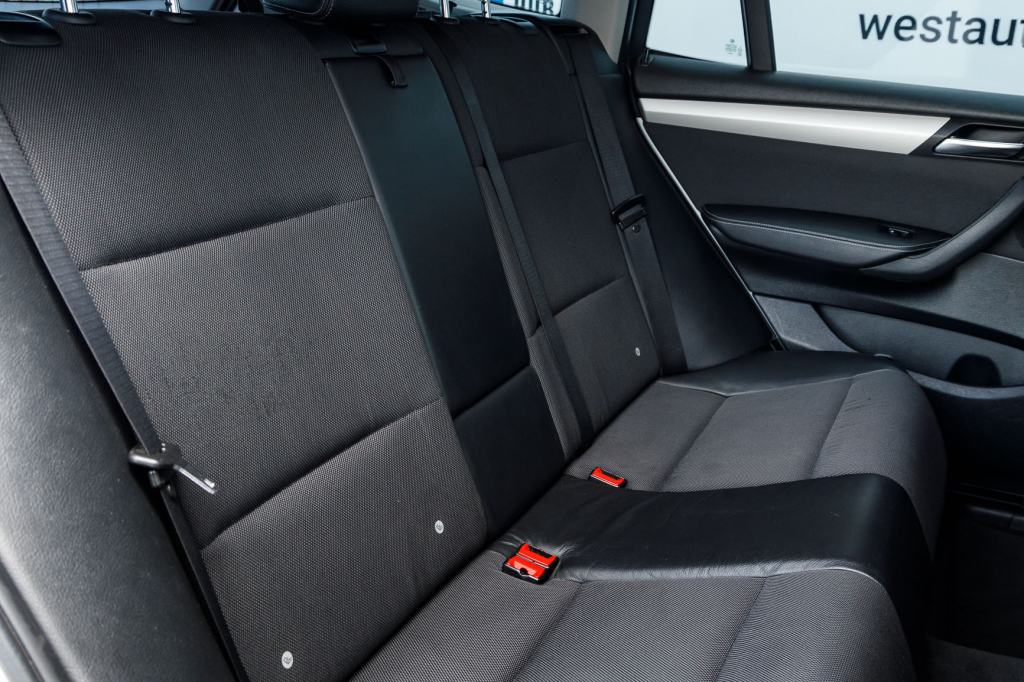 BMW X3 2011 фото 1