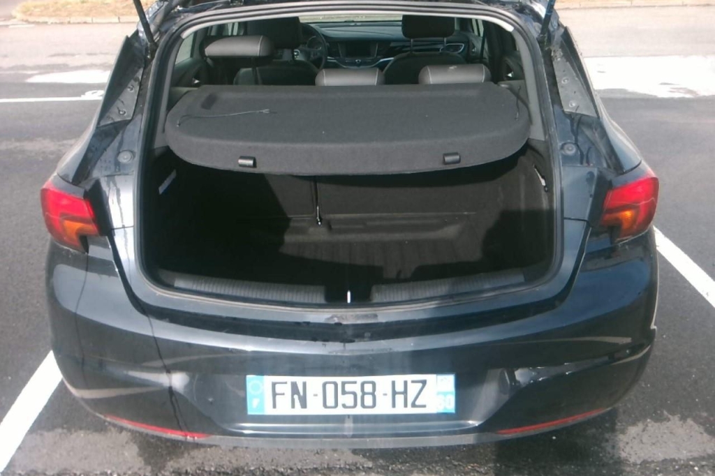 Opel Astra 2020 фото 4