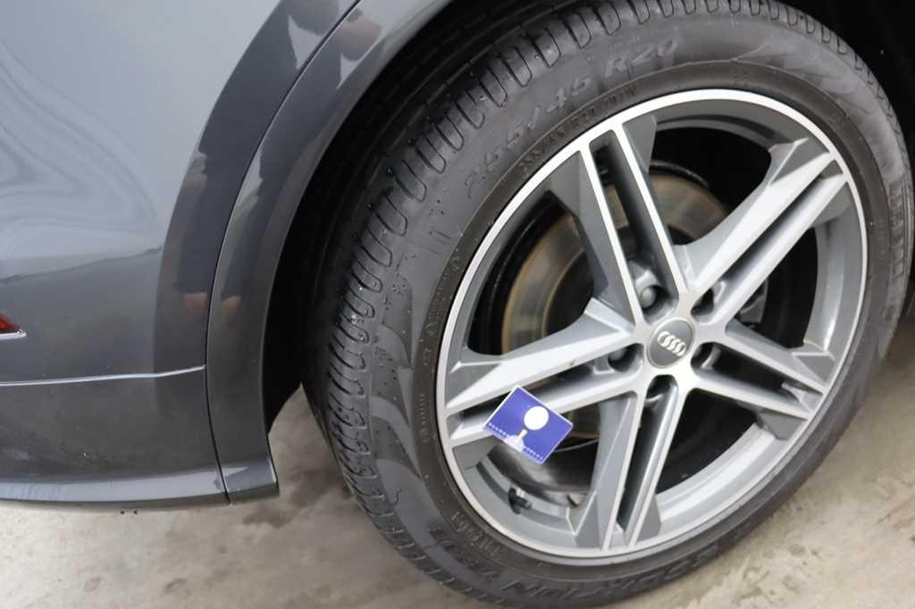 Audi SQ5 2018 фото 13