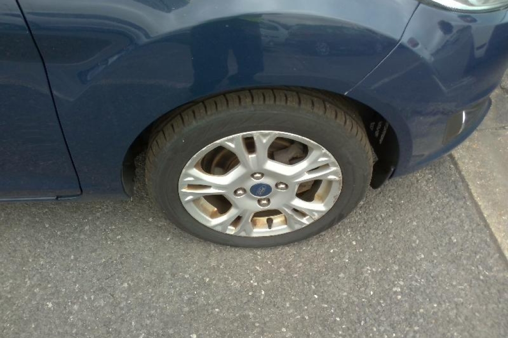 Ford Fiesta 2017 фото 16