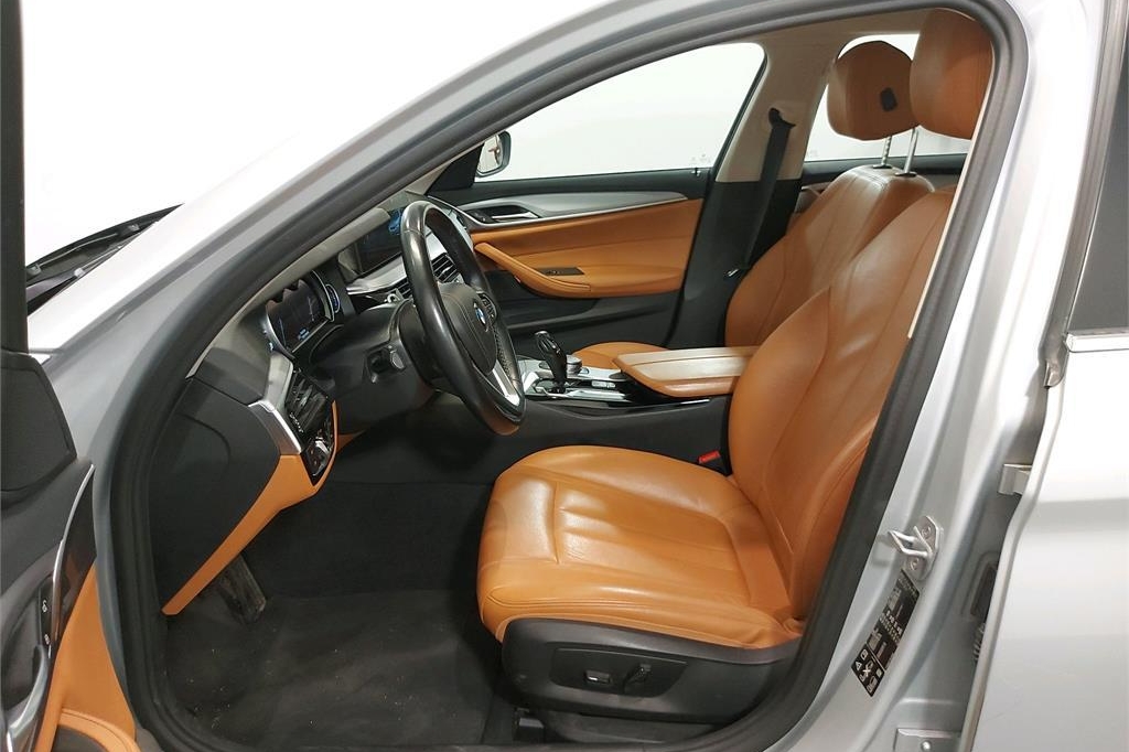 BMW 5er Touring 2017 photo 6