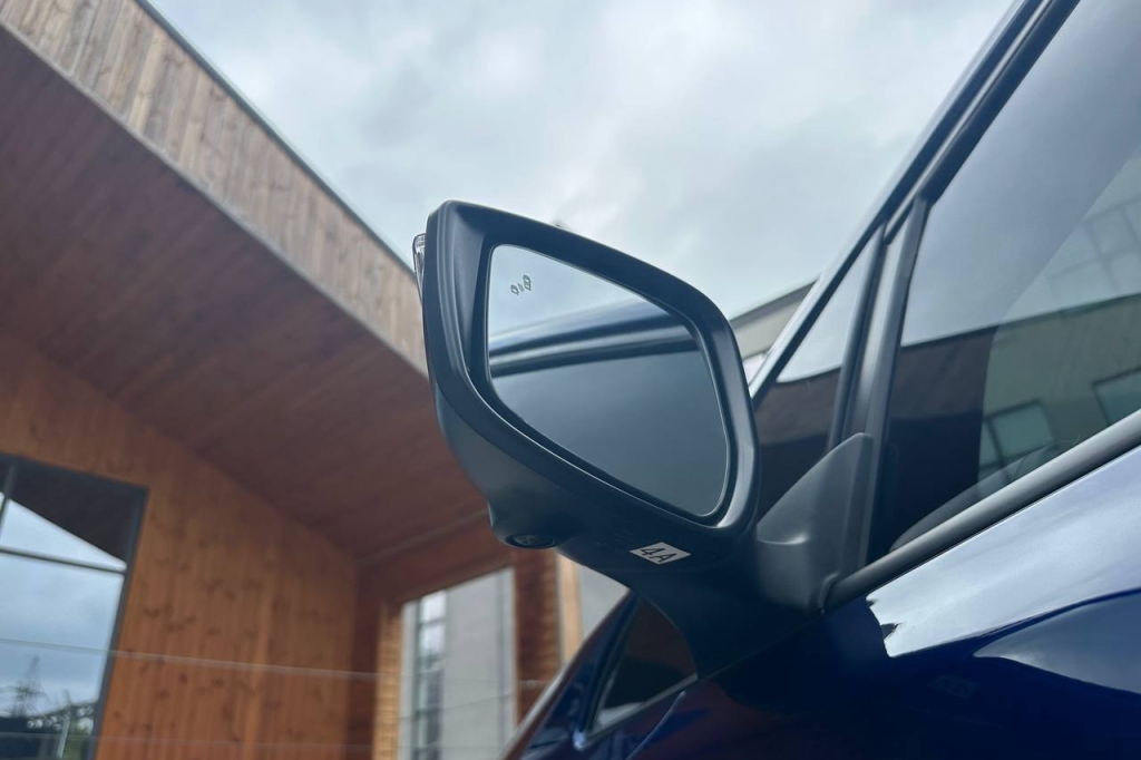 Nissan Leaf 40 kWh 2019 фото 19