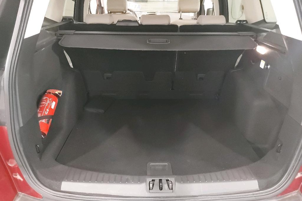 Ford Kuga 2018 фото 26