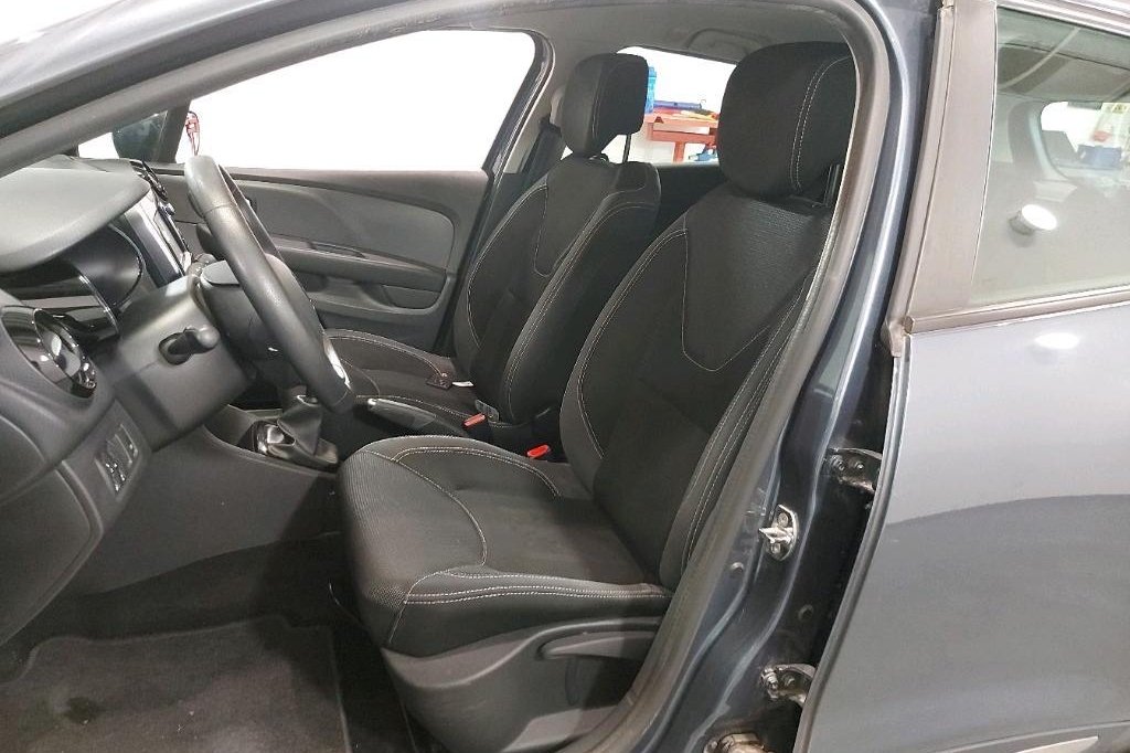 Renault Clio Grandtour 2016 фото 39